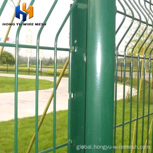 Curvy Welded Mesh Panels cyclone wire fence with pvc coated price Manufactory